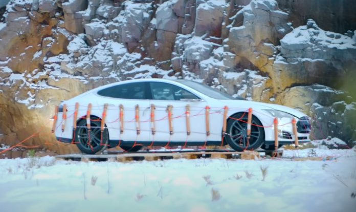 tesla-model-s-explosion-video Tesla-owner-blows-up-his-car